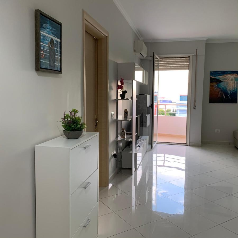 Vlorë Pearl Seaview Apartment מראה חיצוני תמונה