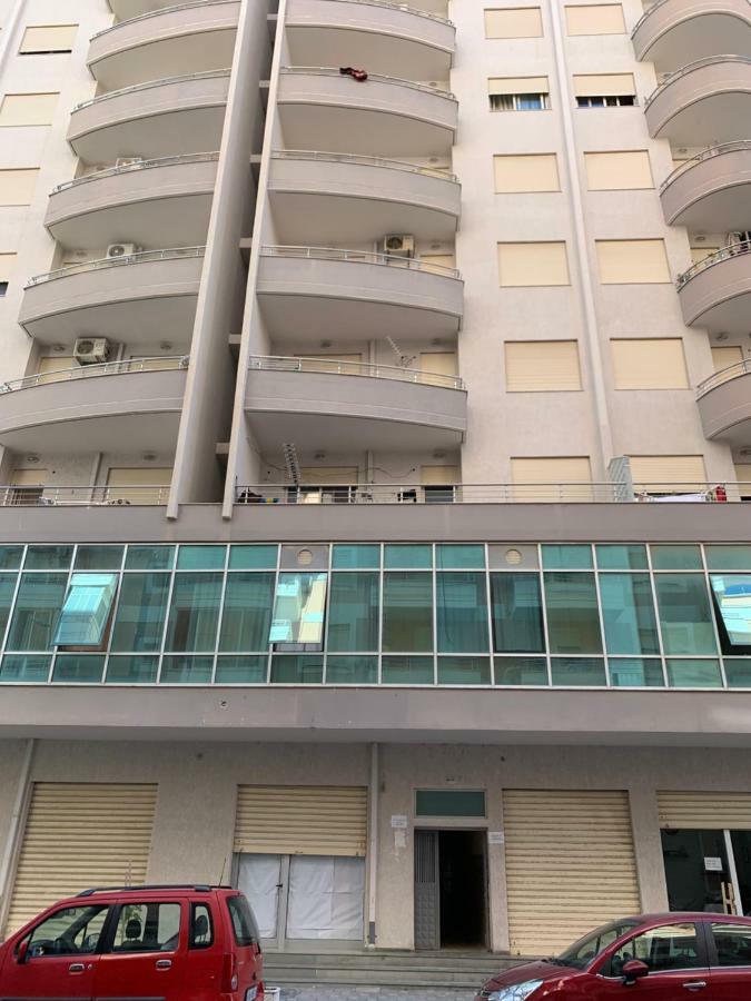 Vlorë Pearl Seaview Apartment מראה חיצוני תמונה